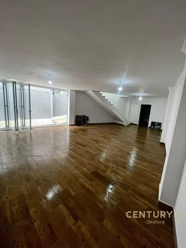 Foto e Vilë në shitje Farke, Tiranë