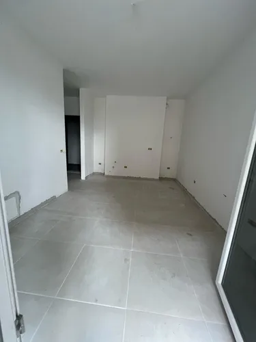 Foto von Wohnung zum verkauf Univers City, Tiranë