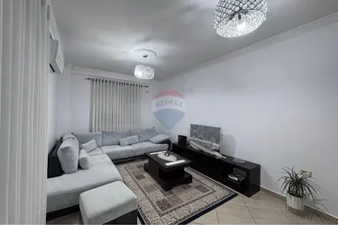 Fotografie Byt na prodej Hipoteka, Tiranë