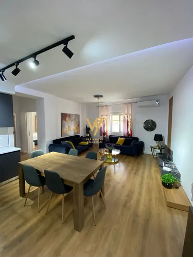 Foto e Apartment në shitje Rruga Komuna e Parisit, Tiranë