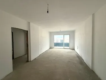 Foto von Wohnung zum verkauf Paskuqan, Tiranë