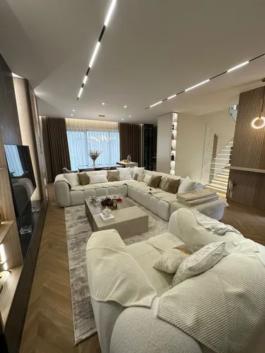 Foto e Vilë në shitje Vila Rose, Farke, Tiranë