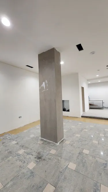 Foto av shop till uthyrning Qendër, Tiranë