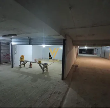 Photo of garage for sale Rruga Ali Demi, Tiranë