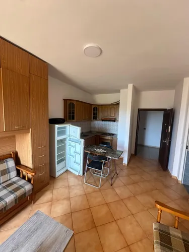 Foto e studio me qera Shetitorja e Plazhit, Durrës