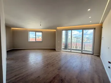 Zdjęcie Mieszkanie na sprzedaż Golem, Durrës