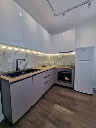 Zdjęcie Mieszkanie na sprzedaż Rruga Mujo Ulqinaku, Tiranë