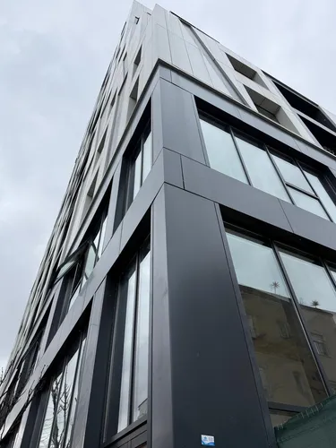 Foto av office till uthyrning Qender, Tiranë