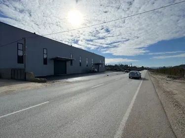 Foto av store till uthyrning Tufine, Rruga e Arbërit, Tiranë