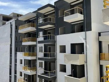 Zdjęcie Mieszkanie na sprzedaż Kompleksi E-88, Rruga Dritan Hoxha, Tiranë