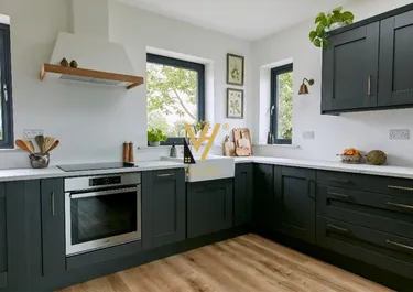 Фото Квартира на продажу Zogu i Zi, Tiranë