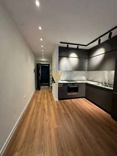 Fotografie Byt k pronájmu Liqeni Thatë, Tiranë