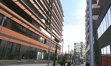 Foto e Dyqan në shitje 21 Dhjetori, Rruga e Kavajës, Tiranë