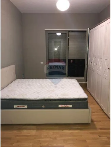 Zdjęcie Mieszkanie do wynajęcia Kompleksi Delijorgji, Tiranë