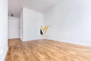 Foto di studio in vendita Tregu Elektrik, Tiranë