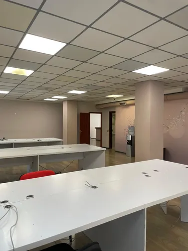 Fotografie commercial k pronájmu Selvia, Rruga e Dibrës, Tiranë