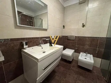 Фото Квартира на продажу Rruga Liqeni i Thate, Tiranë