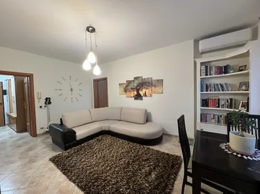 Foto e Apartment me qera Pranvera, Durrës