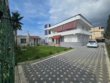Foto di vila in vendita Spitalle, Durrës