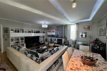 Foto di Appartamento in vendita Ali Demi, Rruga Ali Demi, Tiranë