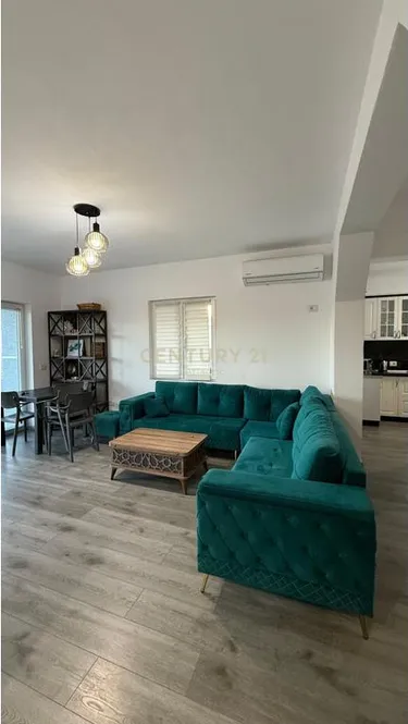 Фото Квартира в аренду Ura e Shkozetit, Durrës