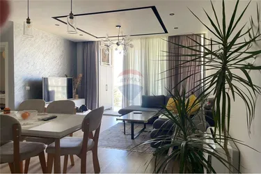 Foto di Appartamento in vendita Fiori di Bosco, Tiranë
