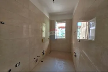 Фото Квартира на продажу Rruga Dritan Hoxha, Tiranë