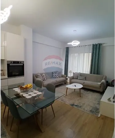Foto di Appartamento in affitto Rruga Siri Kodra, Tiranë