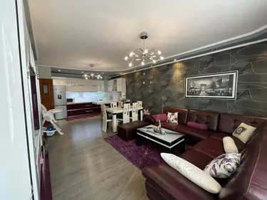Foto von Wohnung zum verkauf Yzberisht, Rruga Besim Alla, Tiranë