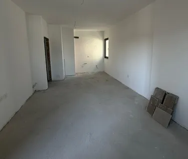 Фото Квартира на продажу Rruga e Kavajës, Tiranë