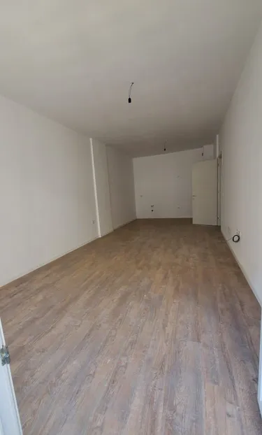 Foto di Appartamento in vendita Kompleksi E88, Rruga Dritan Hoxha, Tiranë