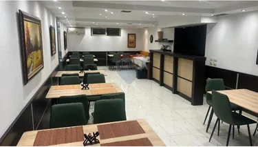 Photo of hotel for sale Rruga Komuna e Parisit, Tiranë