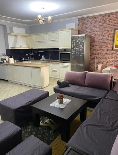 Foto di Appartamento in vendita Fresku, Rruga Muhamet Deliu, Tiranë