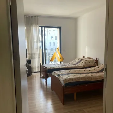 Fotografie Byt na prodej Rruga 5 Maji, Tiranë