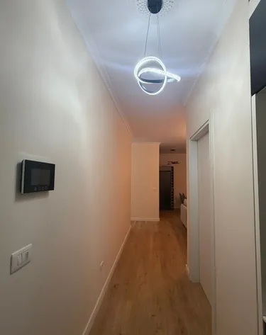 Foto di Appartamento in affitto Kompleksi Delijorgji, Tiranë