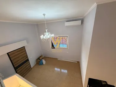 Foto von Wohnung zum verkauf Fresk, Tiranë