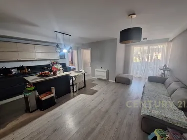 Фото Квартира на продажу Vollga, Durrës