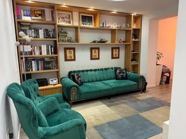 Foto di Appartamento in vendita Blloku, Rruga Vaso Pasha, Tiranë