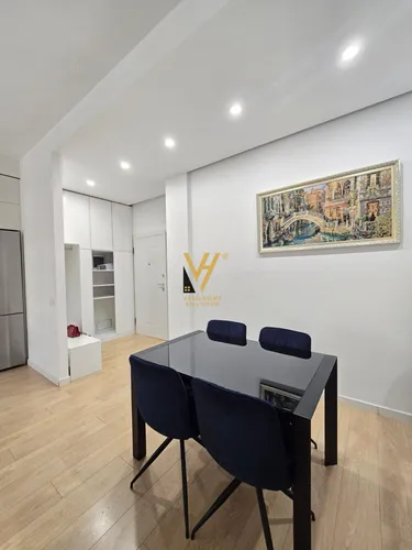 Foto di Appartamento in vendita Kompleksi Delijorgji, Tiranë