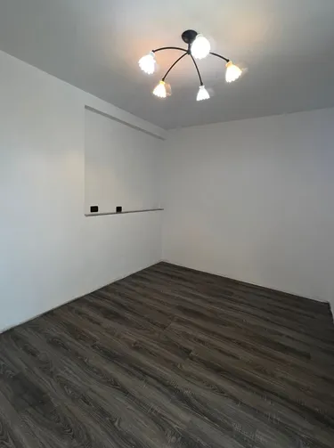 Foto von Wohnung zum verkauf Ish Fusha e Aviacionit, Tiranë
