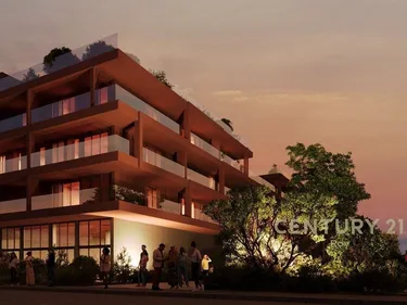 Foto e studio në shitje Golem, Durrës