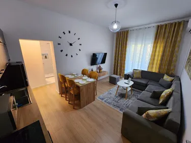 Фото penthouse на продажу Rruga e Kavajës, Tiranë