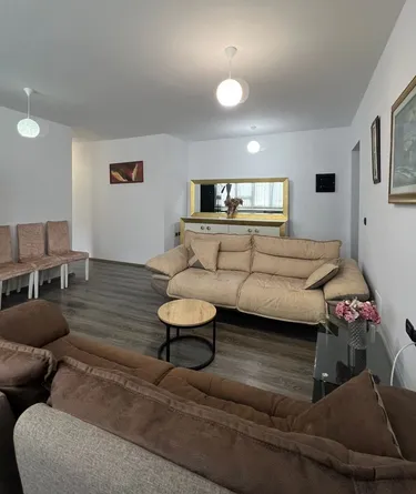 Foto von Wohnung zum verkauf Ish Fusha e Aviacionit, Tiranë