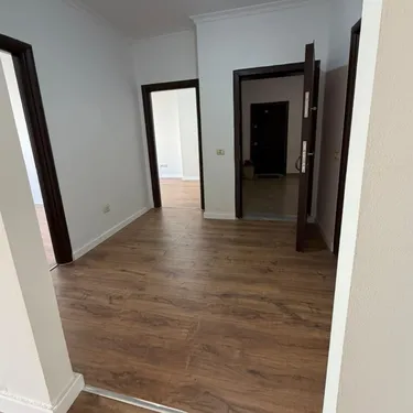 Foto di Appartamento in vendita Astir, Tiranë