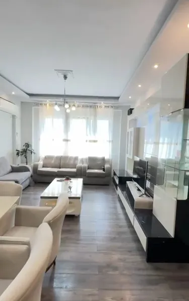 Фото Квартира на продажу Rruga e Kopshtit, Tiranë