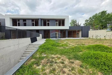 Zdjęcie vila na sprzedaż Qendra Tregtare TEG, Tiranë
