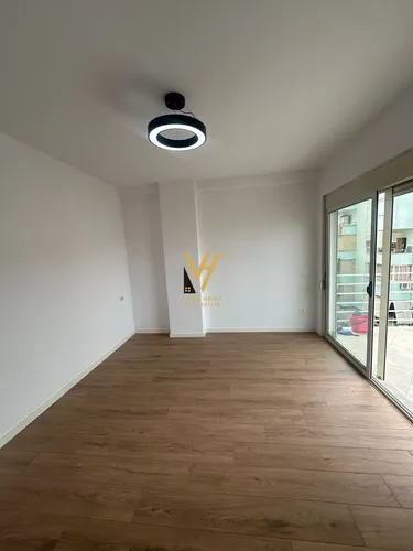 Foto di Appartamento in vendita Rruga Kodra e Diellit, Tiranë