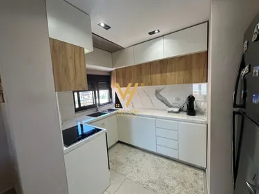 Фото Квартира на продажу Oxhaku, Tiranë