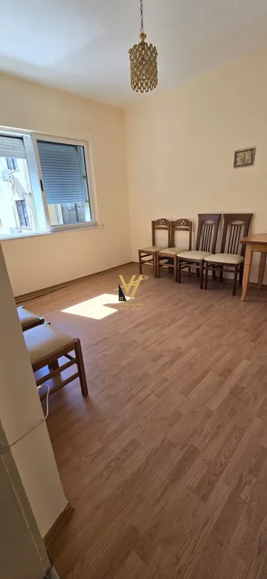 Zdjęcie Mieszkanie na sprzedaż Rruga Myslym Shyri, Tiranë