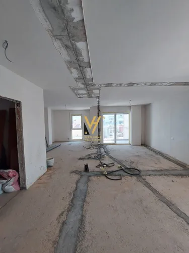 Фото Квартира на продажу Xhamllik, Tiranë